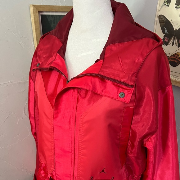 Nike Jordan 23 Women’s Engineered Lightweight Jacket - Picture 5 of 10